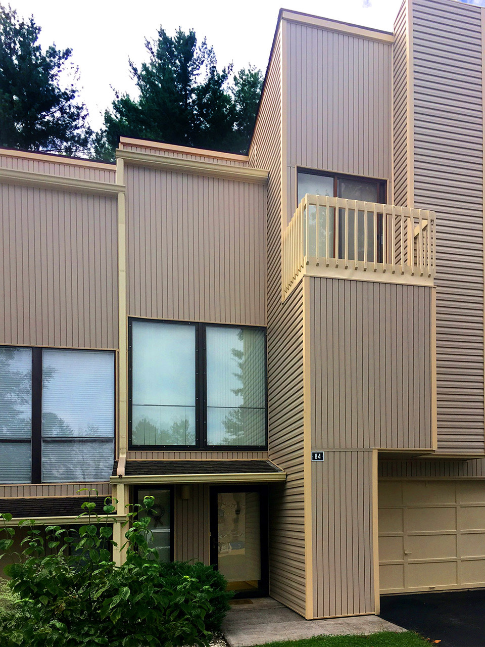 OFFICIAL LISTING 84 Valley Drive, Oak Ridge, TN